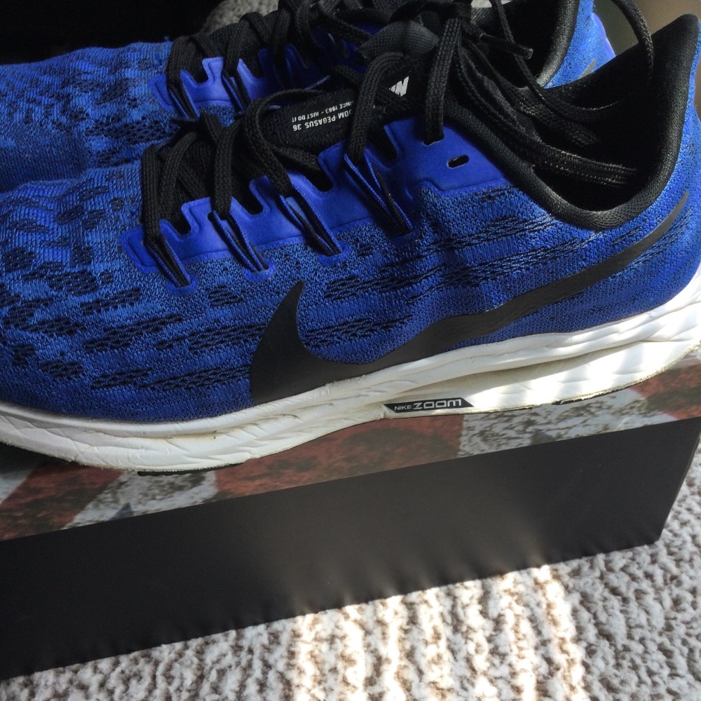 Nike Zoom Pegasus 36 Running Shoes - Picture 4 of 8